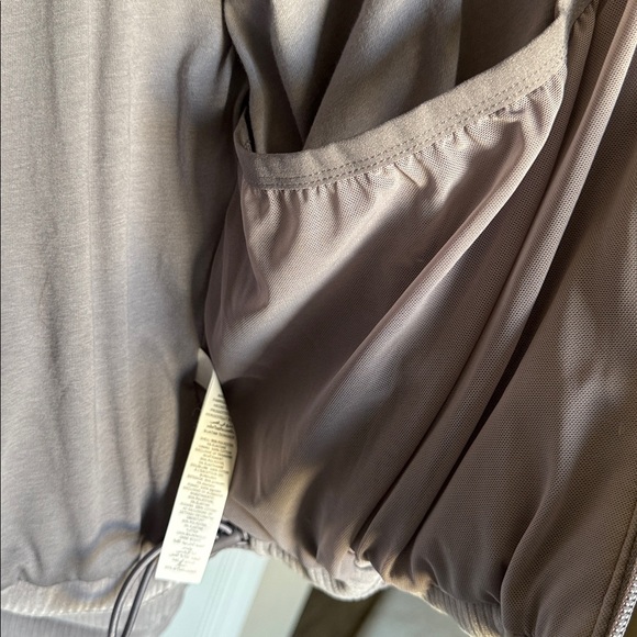 Alo Jacket Ribbed Velour - Picture 4 of 5